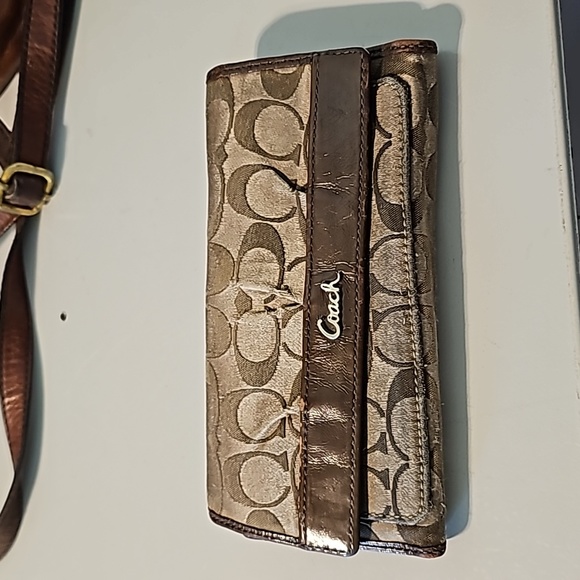 Coach Handbags - Coach wallet